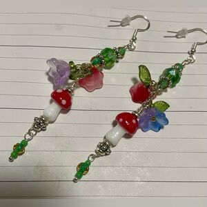 ❌❌SOLD❌❌Colorful Mushroom Dangle Earrings